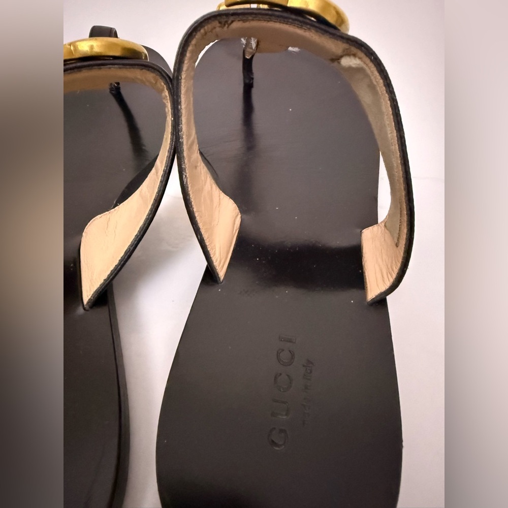 Gucci Black and Gold Sandals - Picture 4 of 16